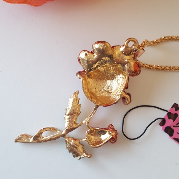 Betsey Johnson Style Necklace Crystal Rose Pendant Chain - Picture 5 of 9